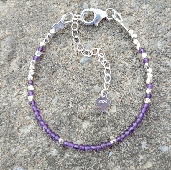 Amethyst & Fine Silver Beaded Bracelet NWOT - Picture 2 of 2
